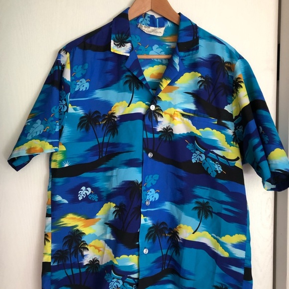 Vintage Royal Creations Hawaii Men's Hawaiian Shirt Aloha Beach  Button-Front - Picture 2 of 11